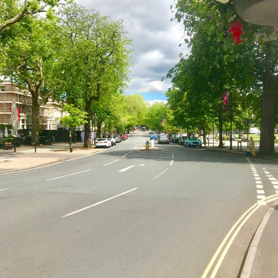 Stewart St James Walk Apartment Cheltenham Exteriér fotografie